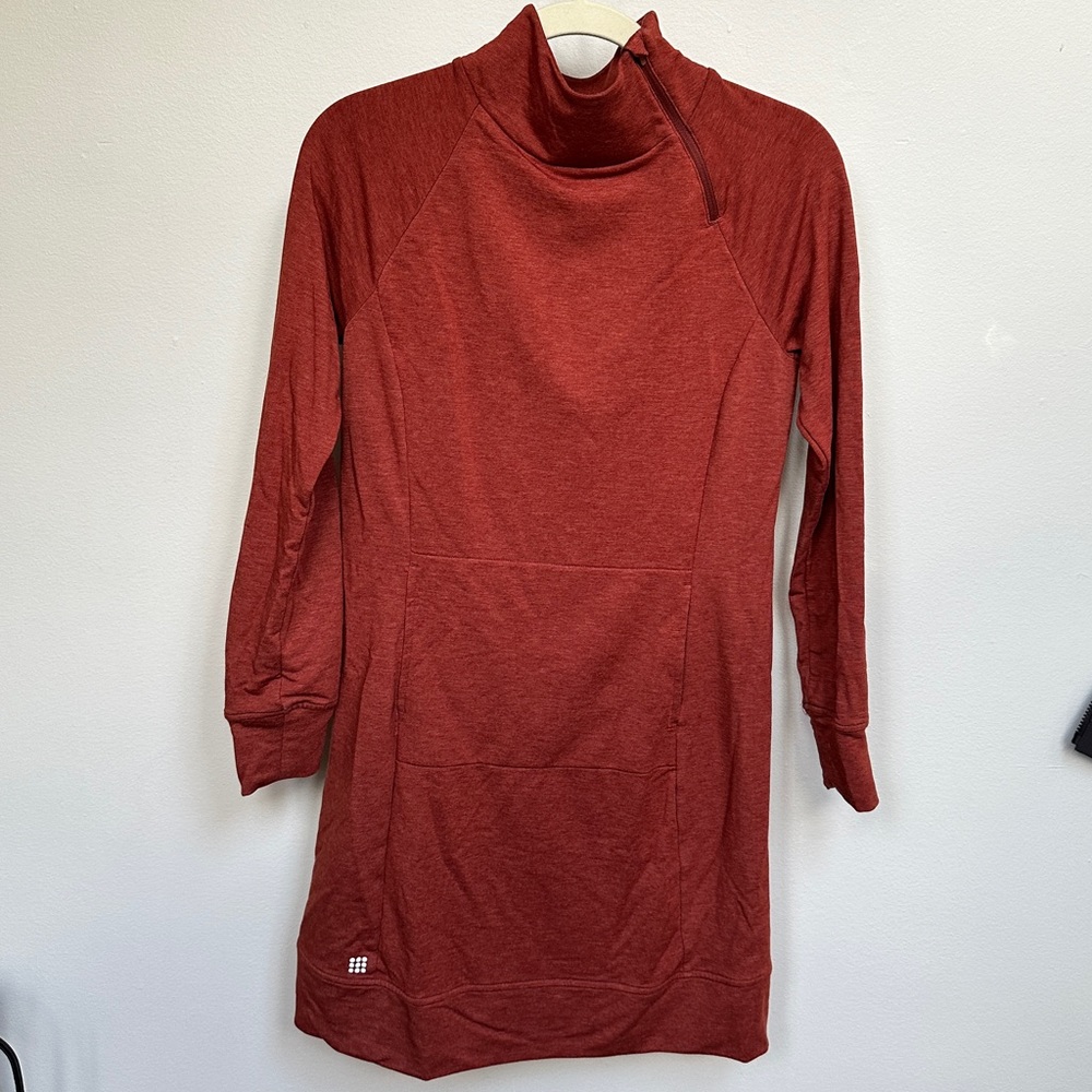 Title 9 Guthrie Dress in Rust